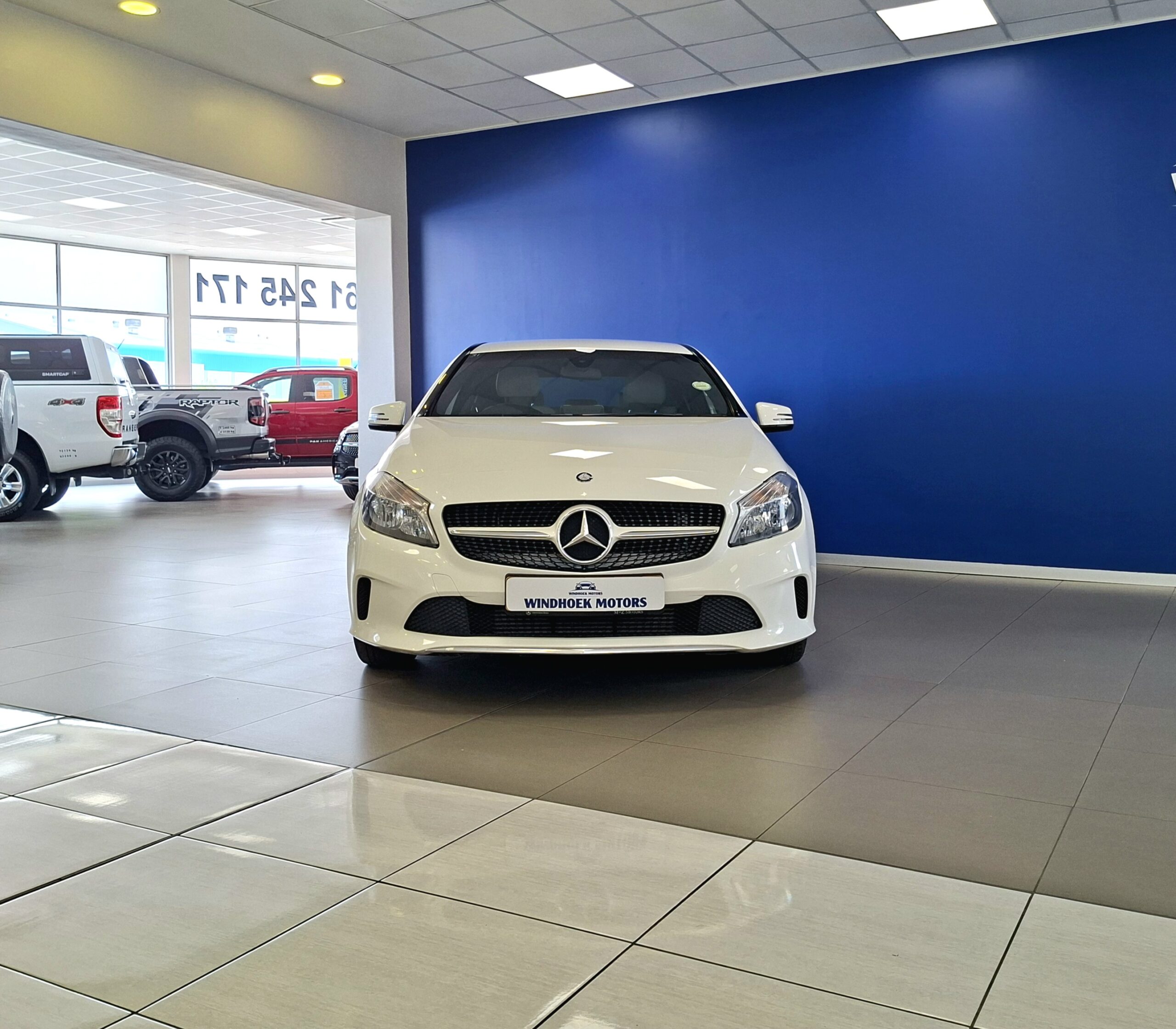 2016 Mercedes-Benz A200 Style Manual
